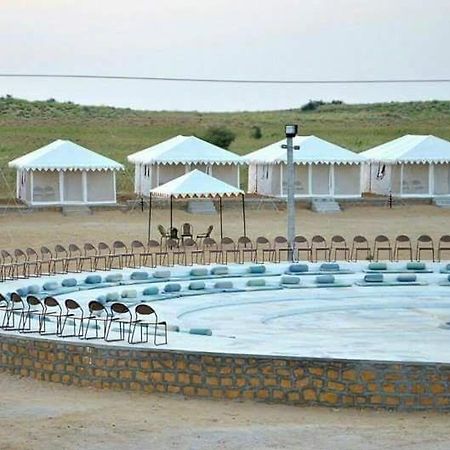 Desert Dream Royal Camp & Pool Jaisalmer Extérieur photo